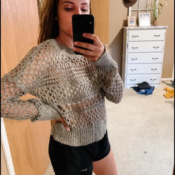 Sweater! - Picture 5 of 6